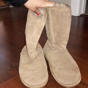 Light brown Uggs